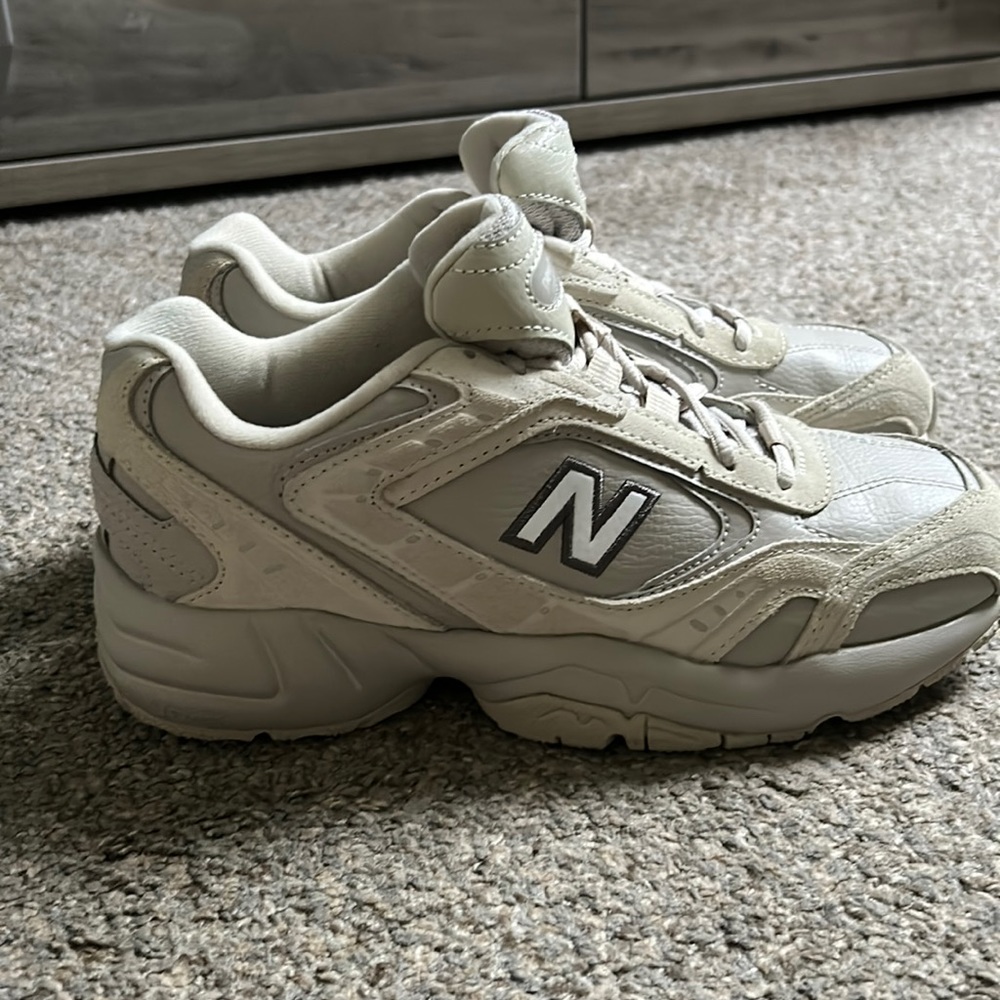 New balance 452 Beige